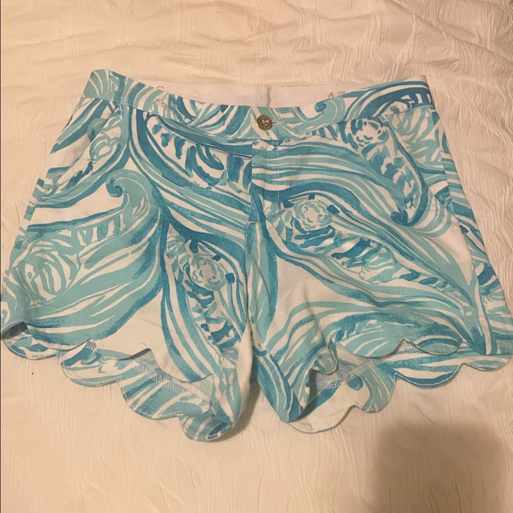 Lilly Pulitzer buttercup shorts